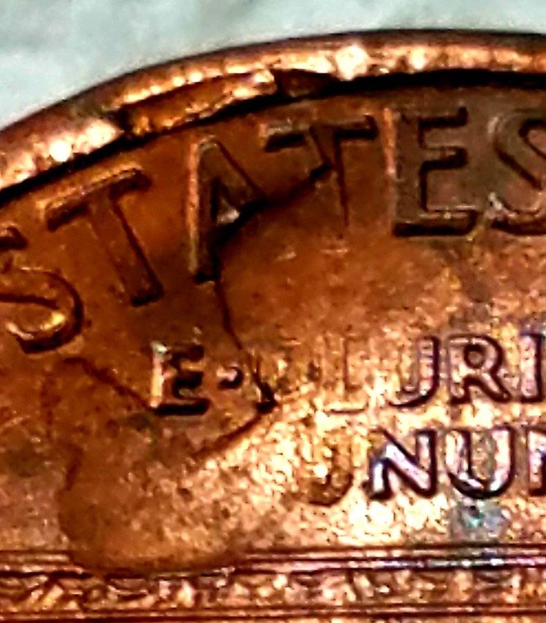 2001-P-Lincoln-Triple-S-And-Ts-Of-Trust-Near-VDB-On-Obverse?